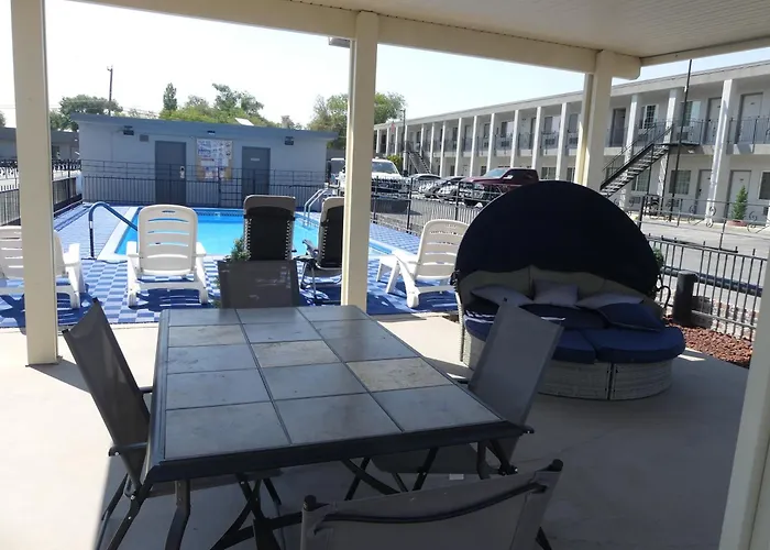 Big Chief Motel
